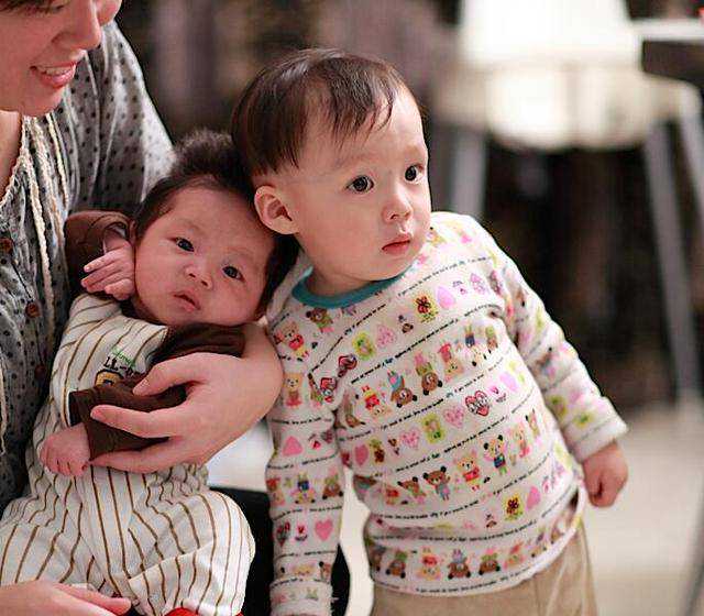 宝宝黄疸原因探究：襄阳三代试管助孕在线咨询指南